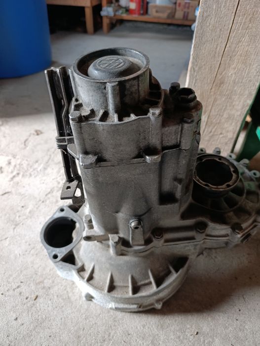 Продам коробку передач Golf 2/ 1.6дизель 5-х Ступка.