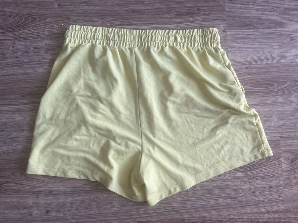 Damskie spodenki, marki OnlyPlay, rozmiar L