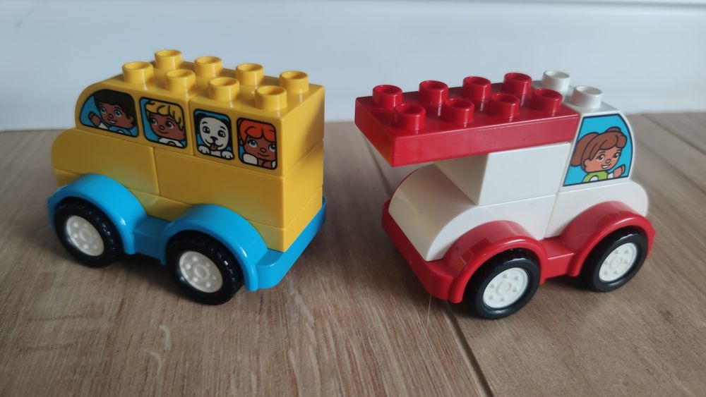 Lego Duplo dwa autka
