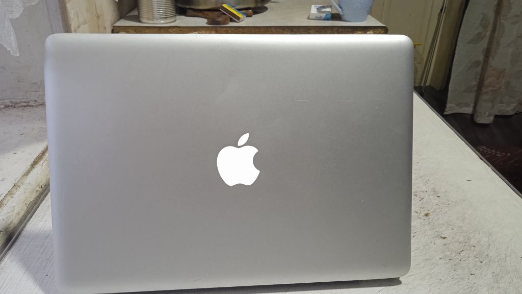 Продам MacBook Pro