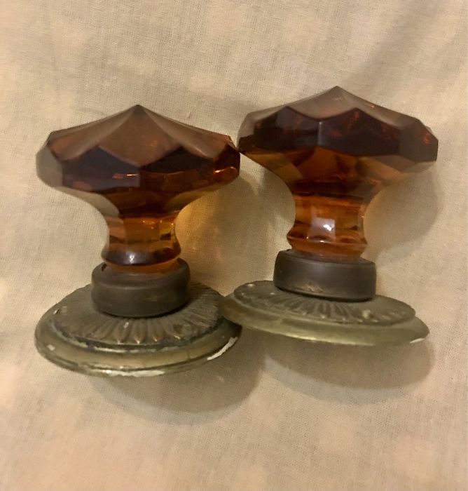 Puxadores de porta em vidro vintage