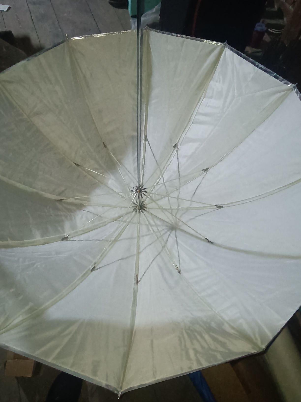 Parasolka fotograficzna Falcon Jumbo Biała / Czarna 135 cm Nowa 2szt
K