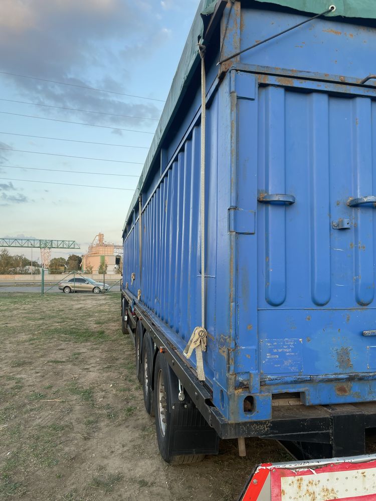 Напівпричіп контейнеровоз KOEGEL SN 24