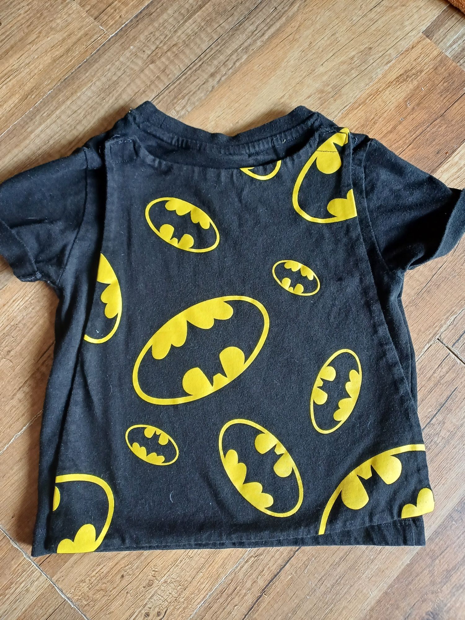 Batman koszulka 92 98 t shirt czary z peleryna 2 3 bawełna chłopiec