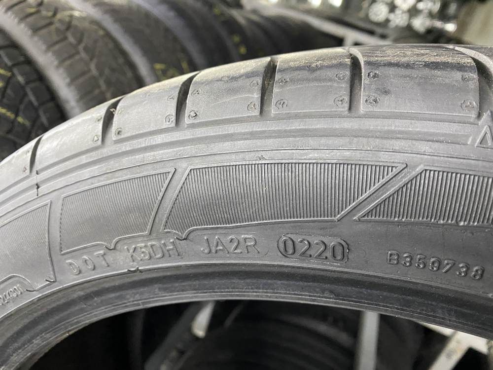 4шт бу літо 255/40/R21 2020р Dunlop SP Sport Maxx GT