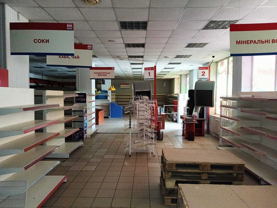 Сдам в аренду маркет с оборудованием на Таврическом площадью 600 м.кв