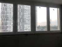 Балконный блок из 2-х частей металопластиковые окна  Rehau 70 мм.