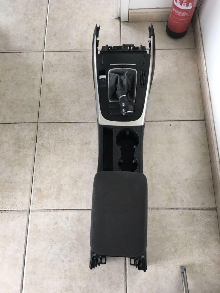 Audi A5 consola central