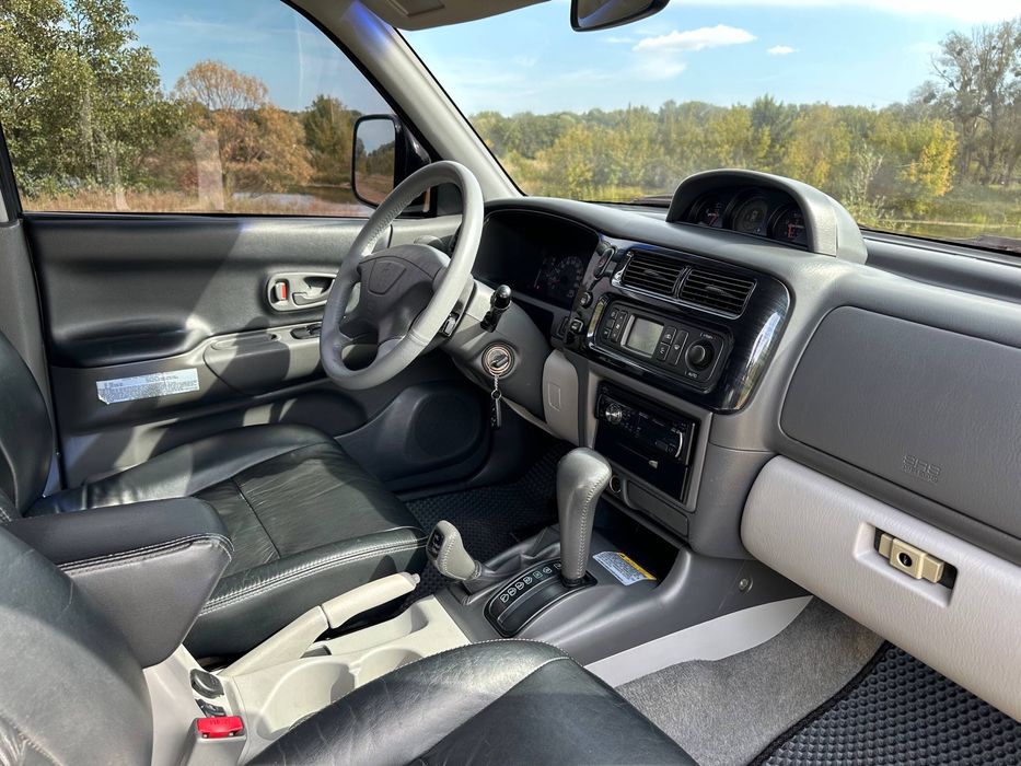 Mitsubishi Pajero Sport 3.0газ бензин Автомат