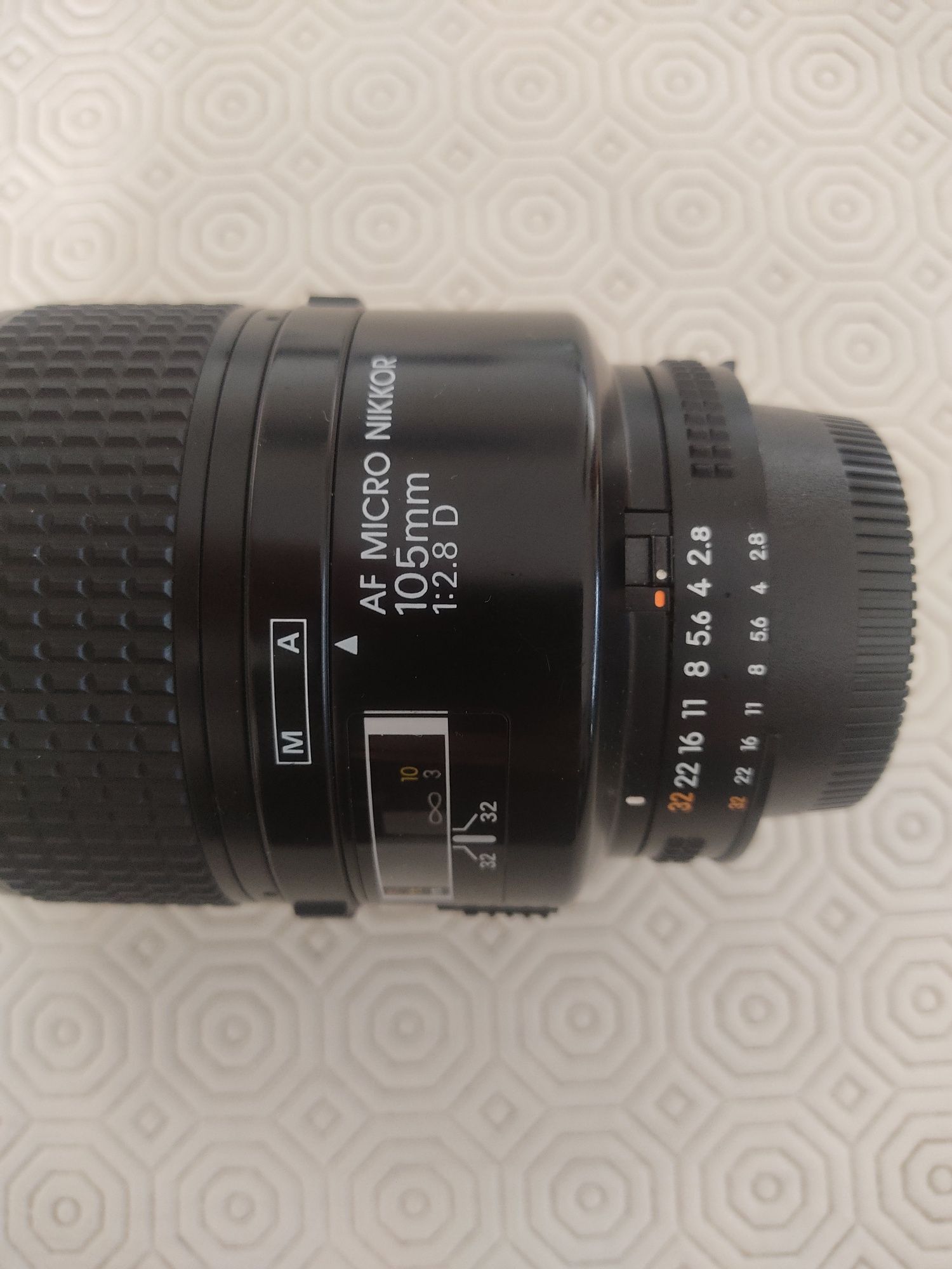 Nikkor 105 Macro AF 2.8 D