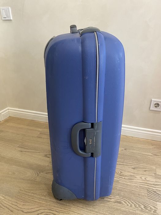 Чемодан Roncato, большой, ударопрочный