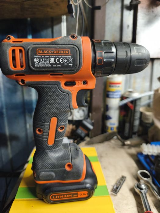 wkrętarka Black & Decker BDCDD12