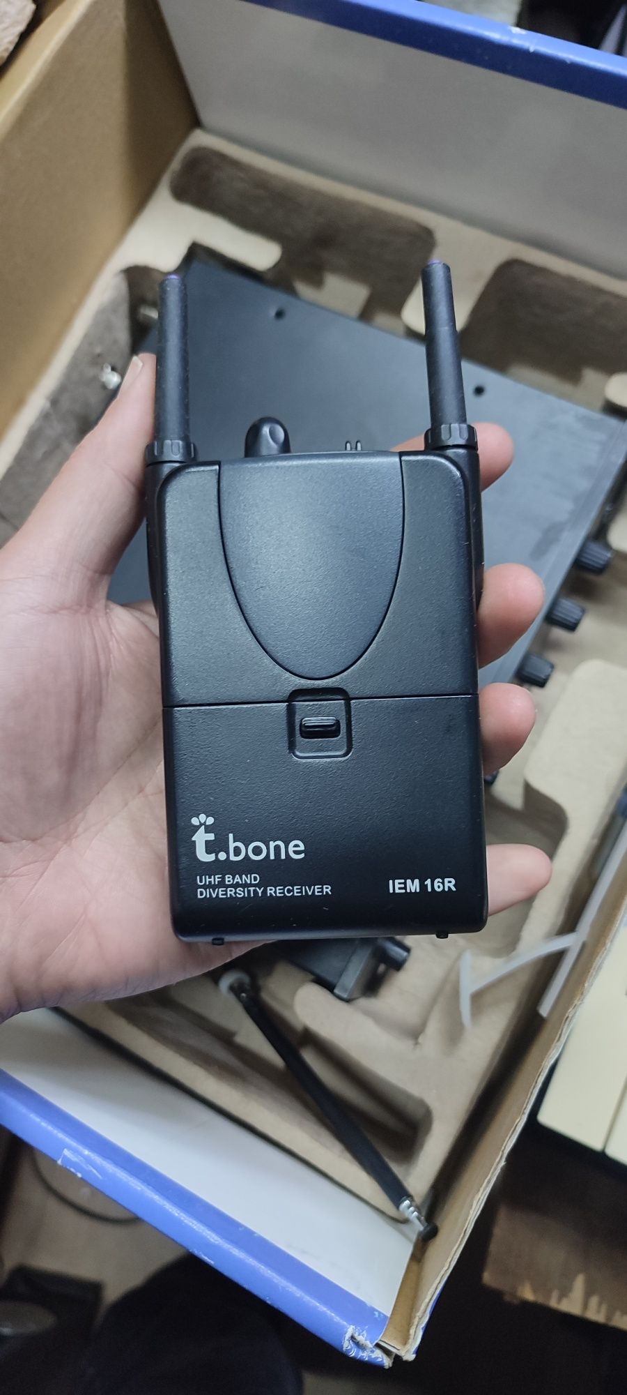IEM (персональний вушний монітор) t.bone