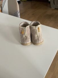 Buty niemowlęce roz 19