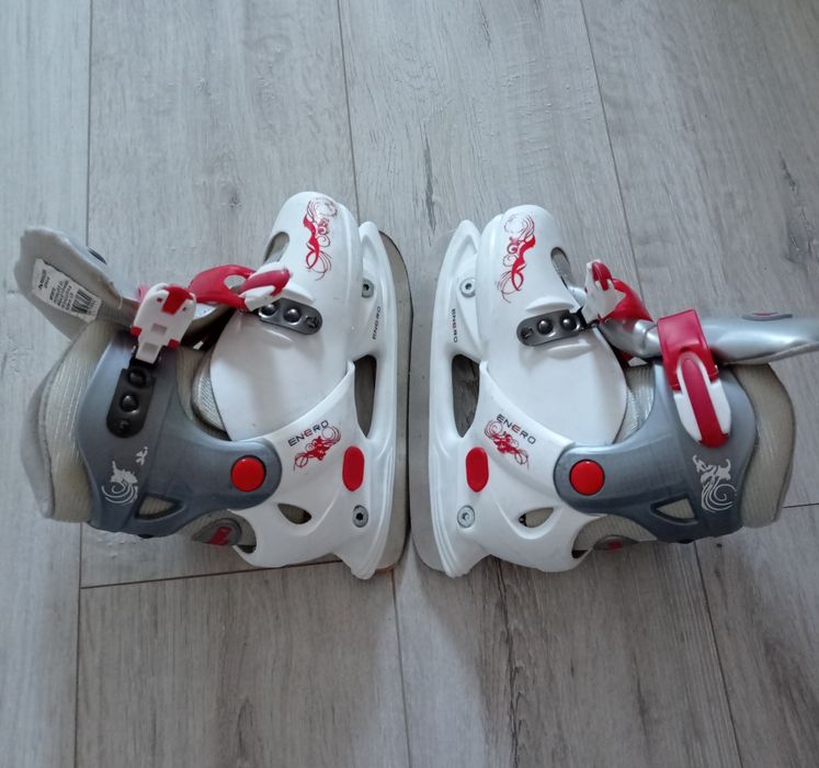 Łyżwy figurowe regulowane r.32-35