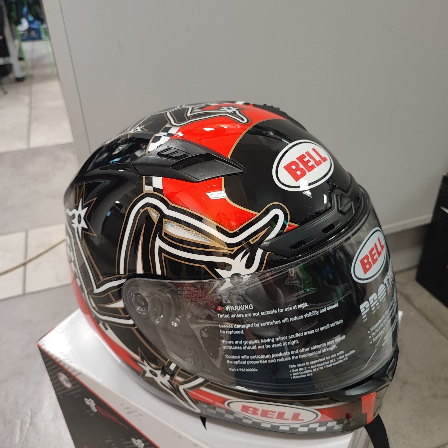 Kask motocyklowy Integralny BELL Qualifier DLX Mips Isle Of Man