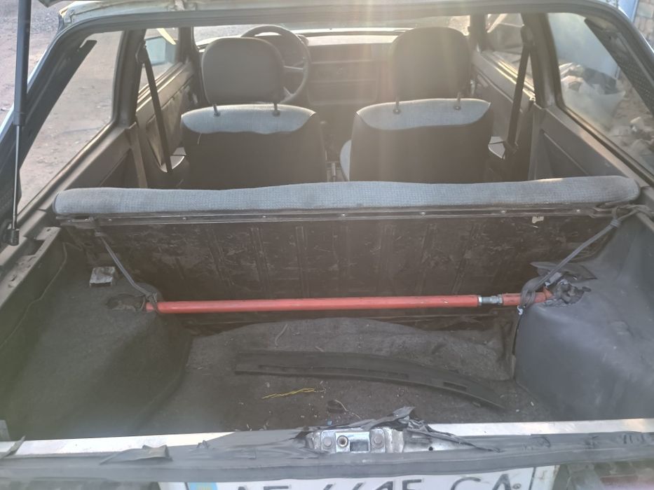 Таврия 1993 год на ходу