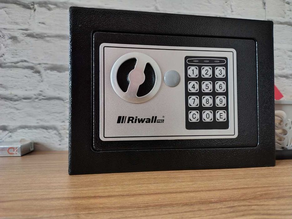 NOWY Sejf Domowy Elektroniczny Szyfr PIN Na Klucz Pieniądze