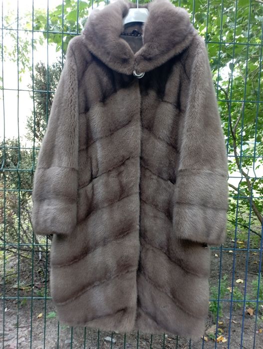 Шуба норка Nafa норковая шуба с капюшоном кимоно цвет соболь диагональ