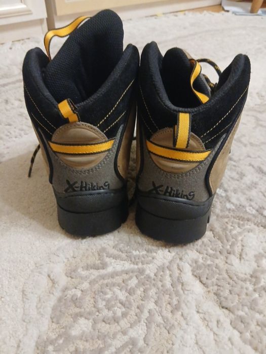 Шкіряні черевики