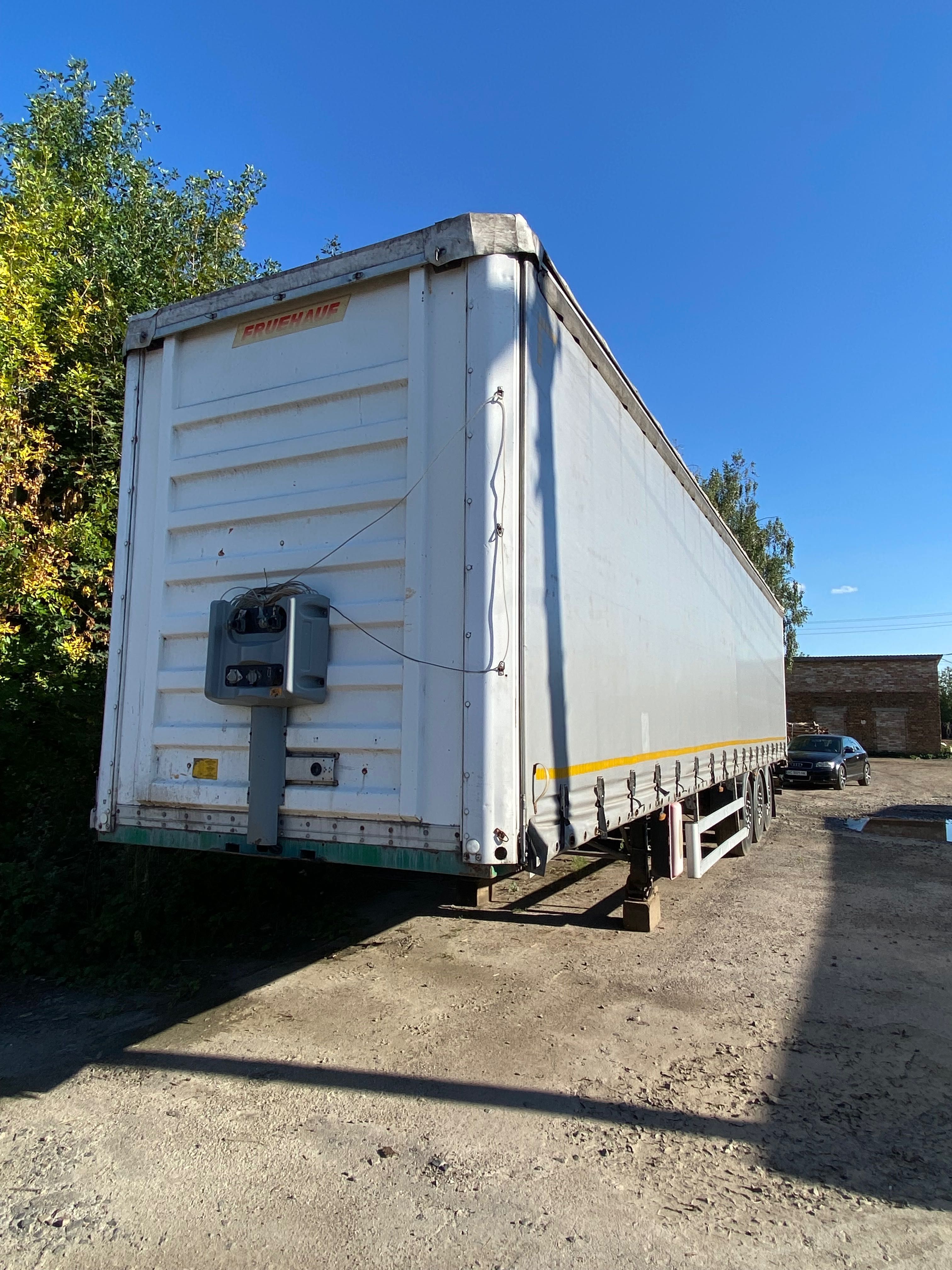 Напівпричіп тентовантй FRUEHAUF TX34