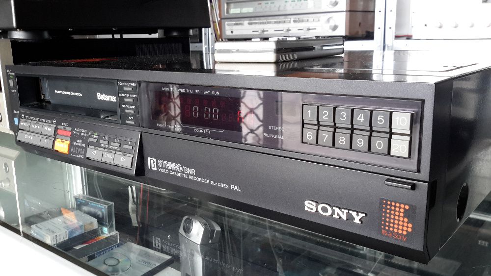 Video Sony Betamax SL-C9 ES com comando.