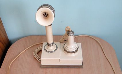 Telefon retro-stacjonarny