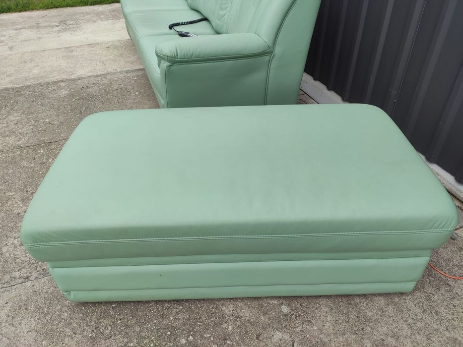 Sofa skórzana 3-osobowa ze sterowanym siedziskiem+duża pufa- skóra!