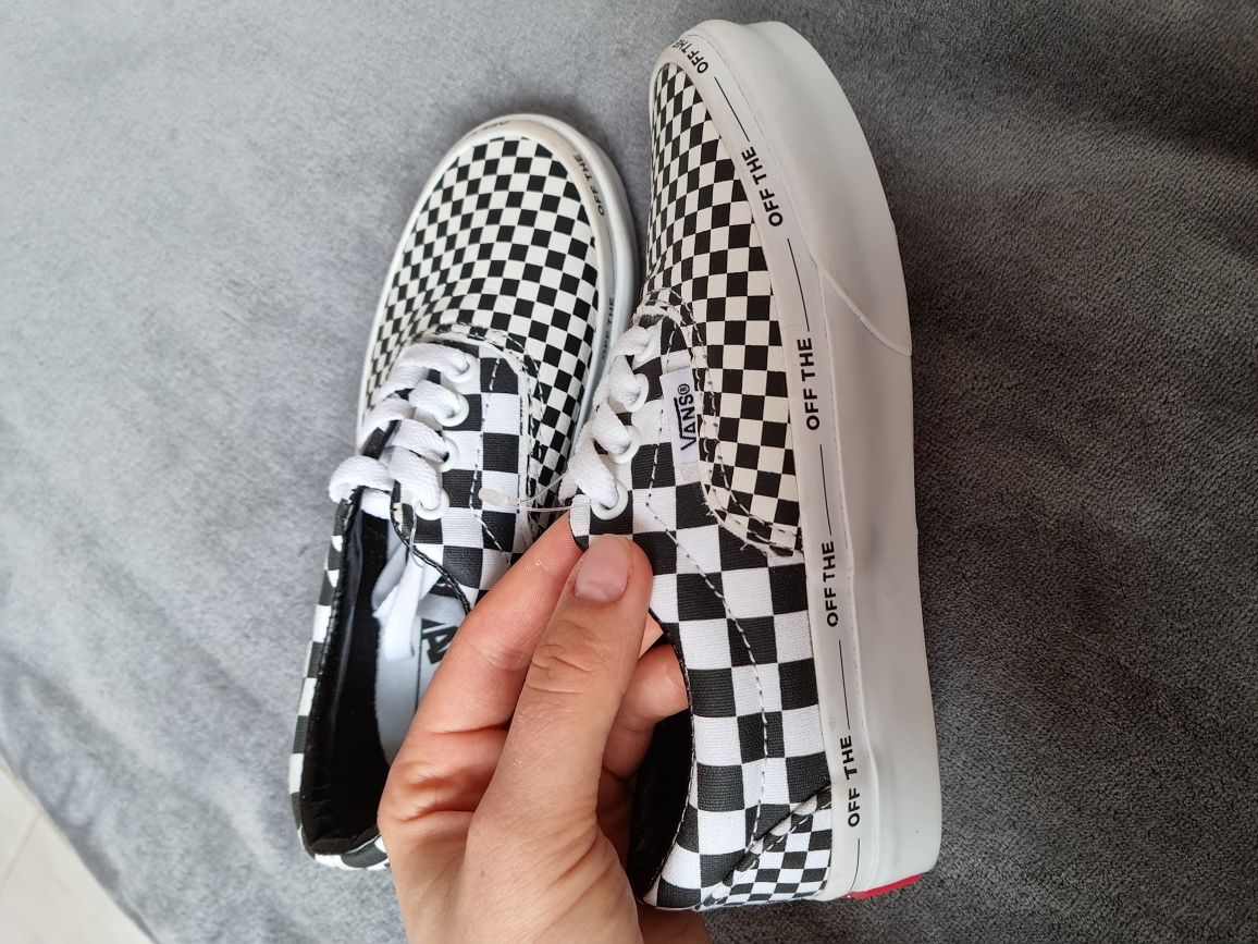 Nowe buty Vans-y