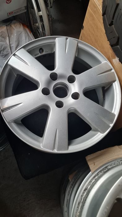 Aluminiowe felgi 6 1/2 Jx16H2