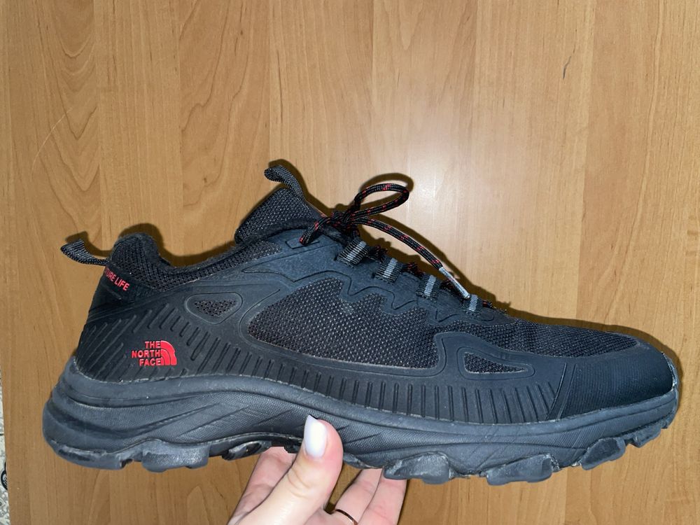 Термо кроссовки The North Face Future Life, 45/46 б/у