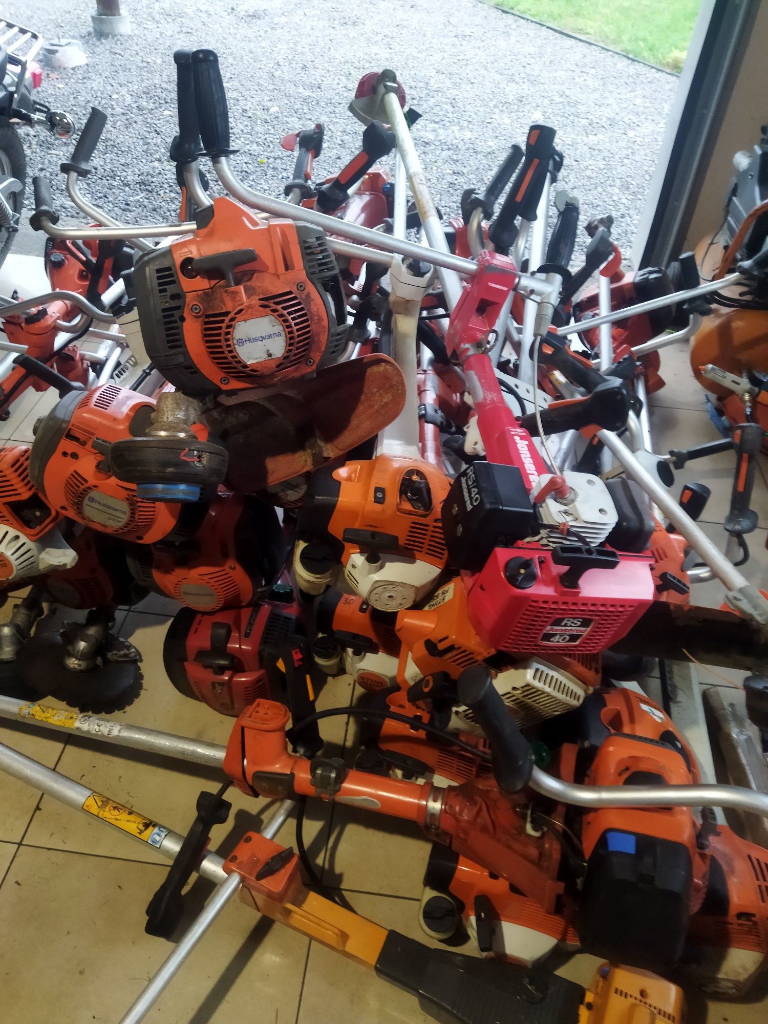 Kosa spalinowa Husqvarna 545 Stihl 460 o mocy 3 KM