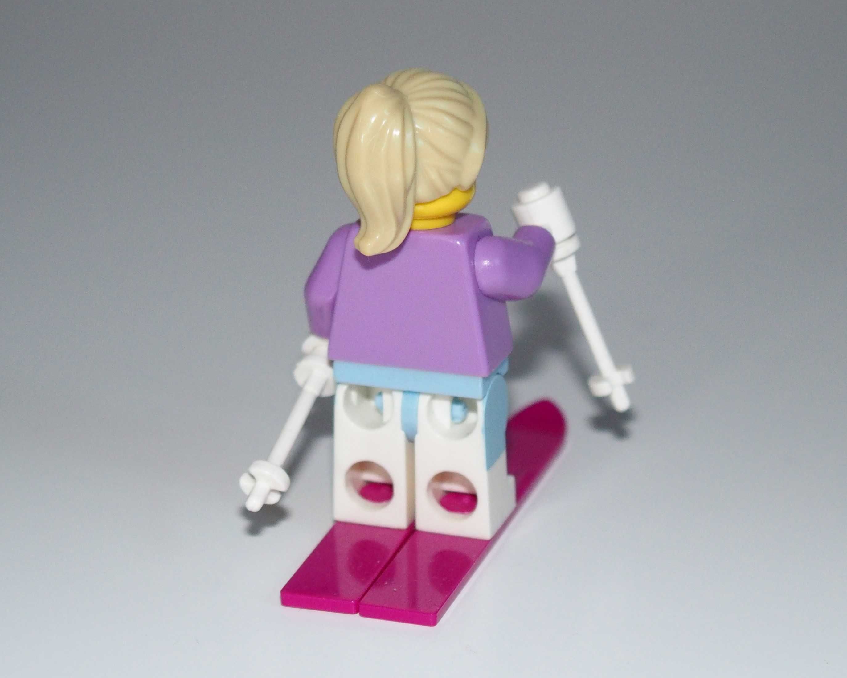 Minifigurka LEGO - Narciarka / Downhill skier - figurka seria 8