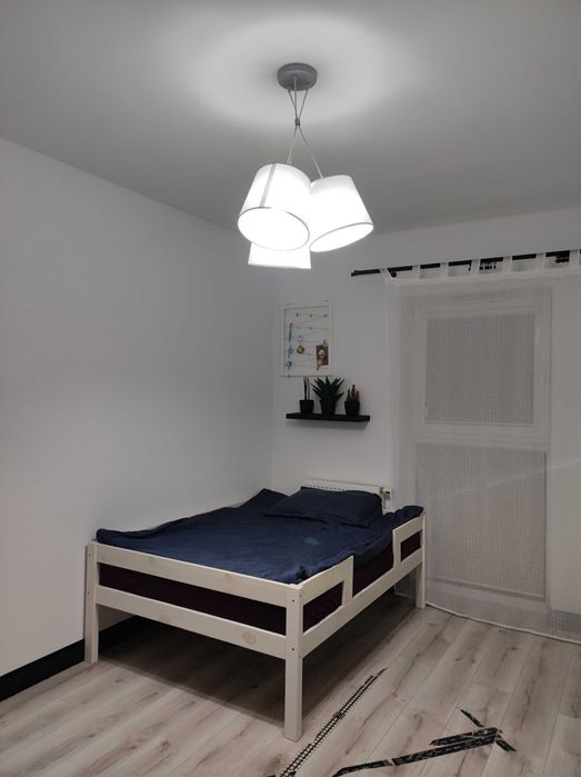 Łóżko z materacem 120x160