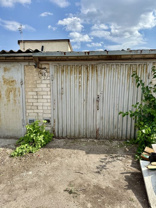 Зручний гараж біля в’їзду! Кооператив “Волокно”, вул. Сурікова!