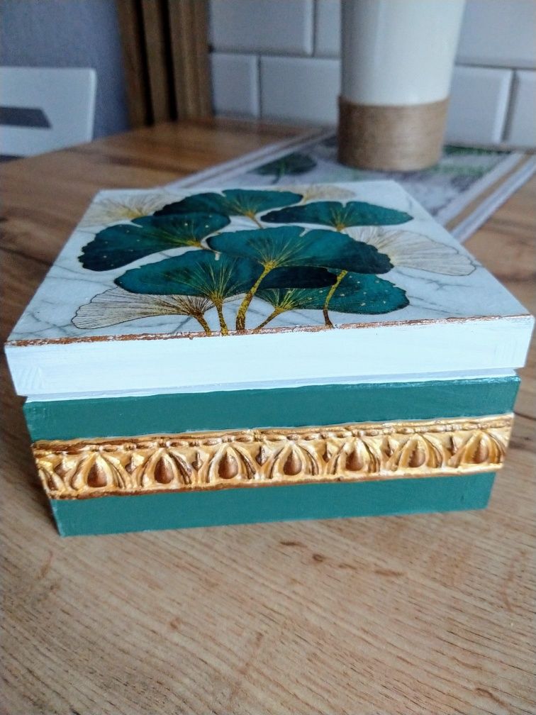Handmade decoupage