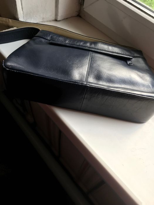 Сумка багет кожа