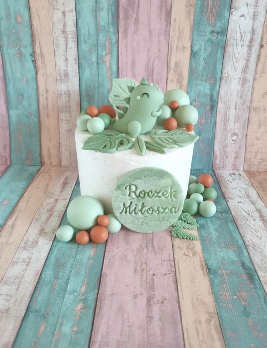 Dekoracja z masy cukrowej dinozaur Miłosz