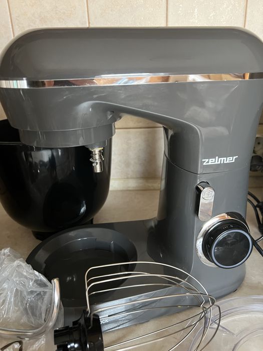 Міксер планетарний Zelmer ZKR 1310G з комплектом насадок