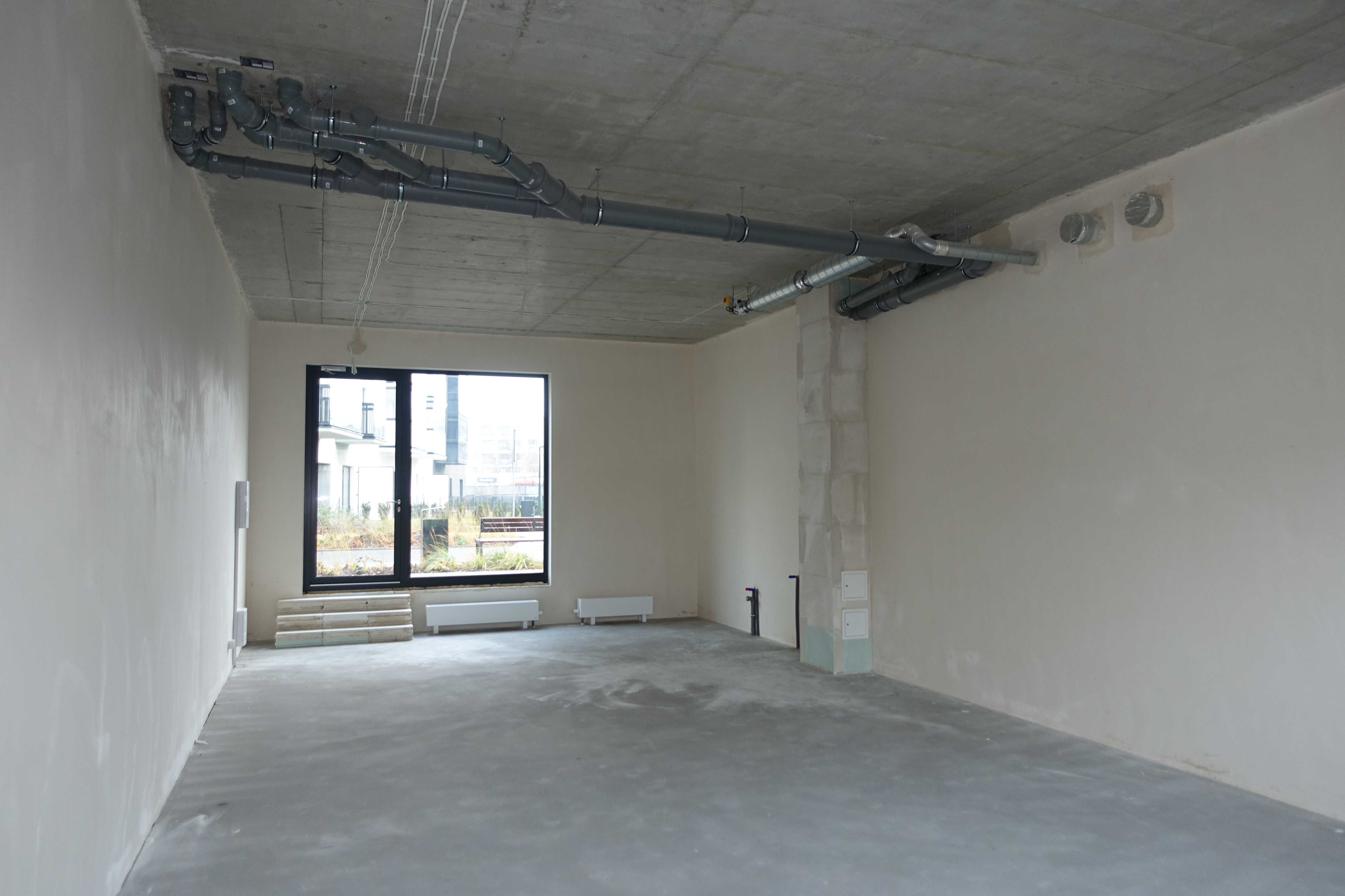 lokal 74 m2 przy stacji PKP Pruszków Waryńskiego 5/7, parter, witryny