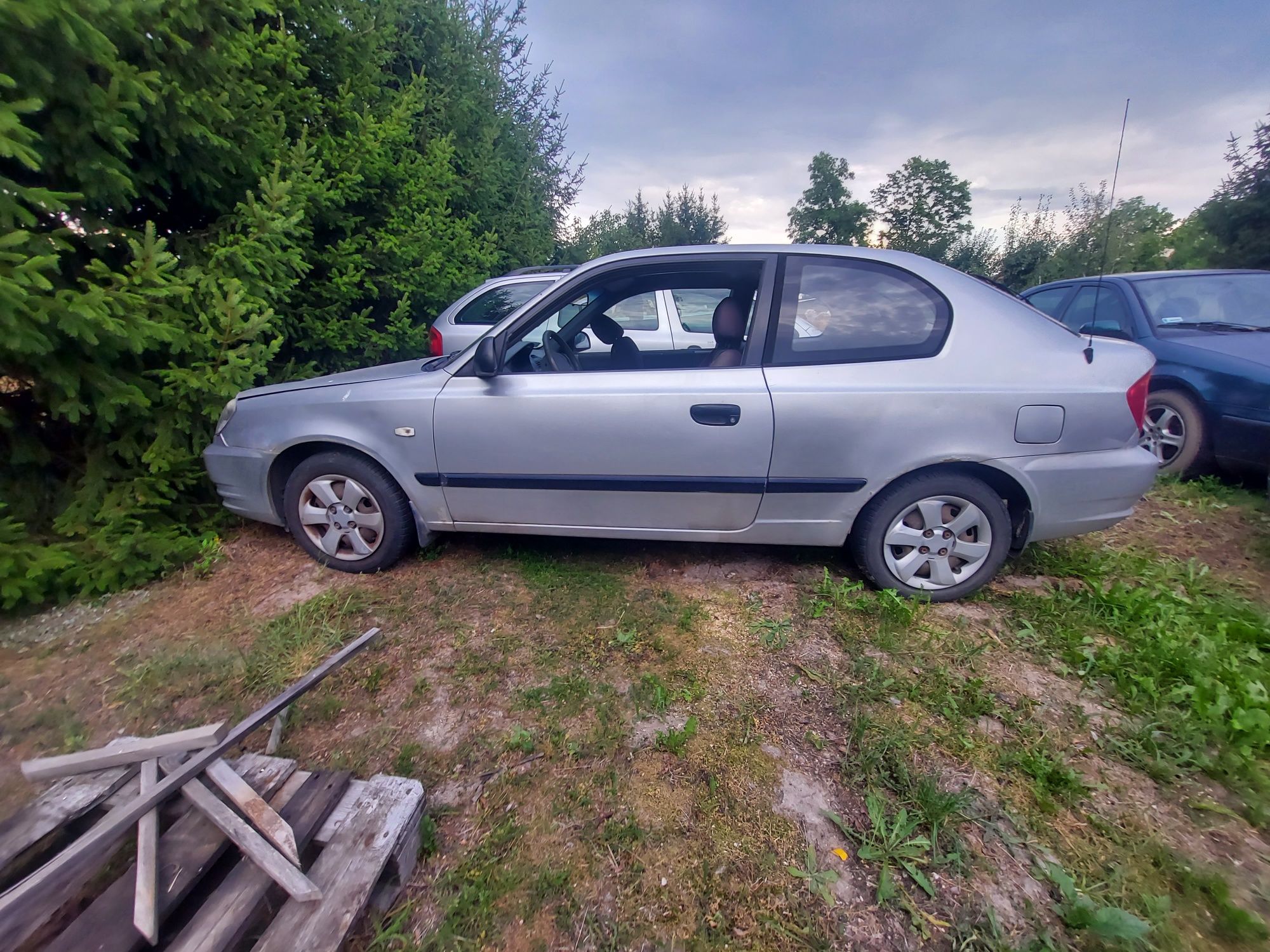 --- CZĘŚCI --- Hyundai Accent