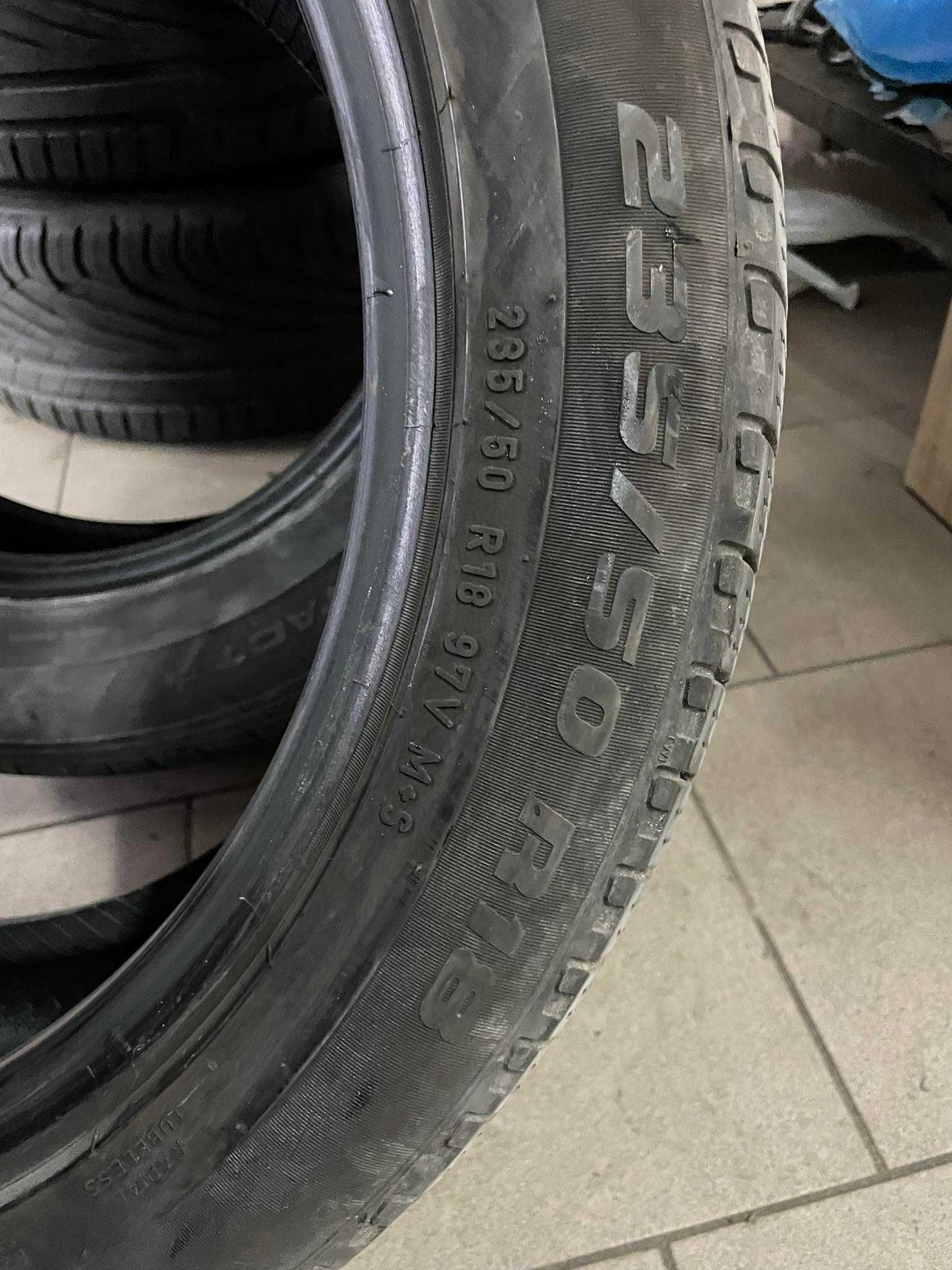 235/50R18 Pirelli Cinturato STRADA