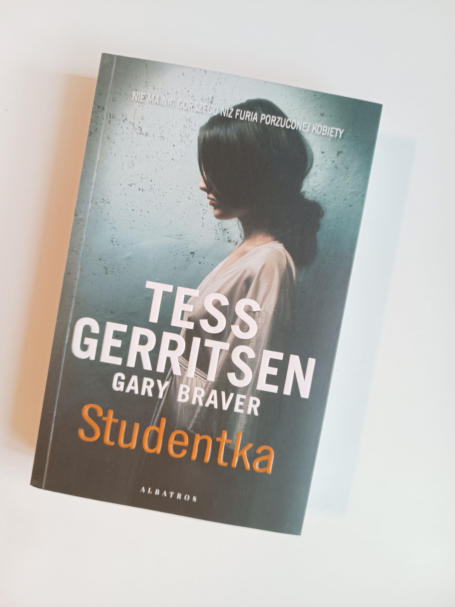 Tess Gerritsen Studentka