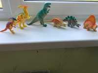 Динозаври іграшки