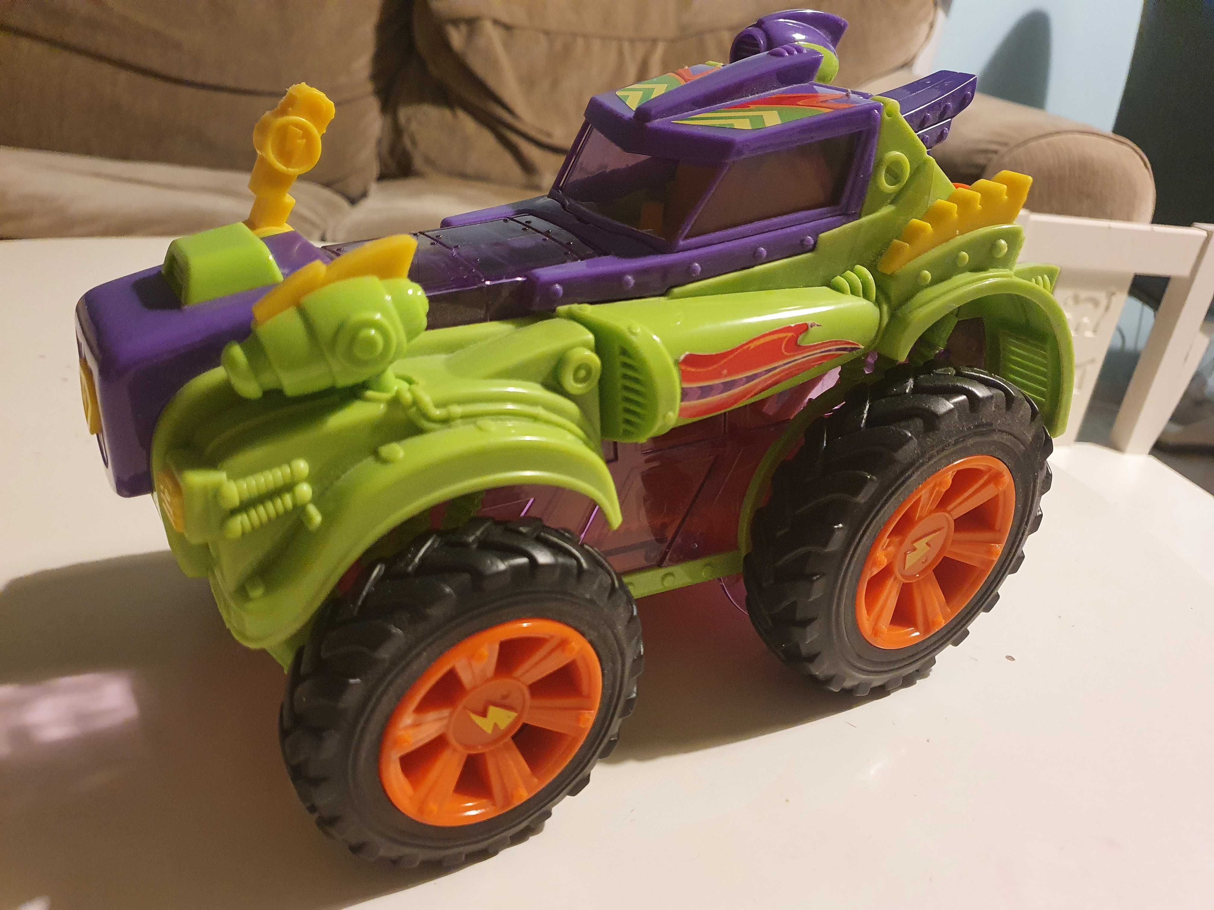 Pojazd Super Zings Monster Roller + dwie figurki