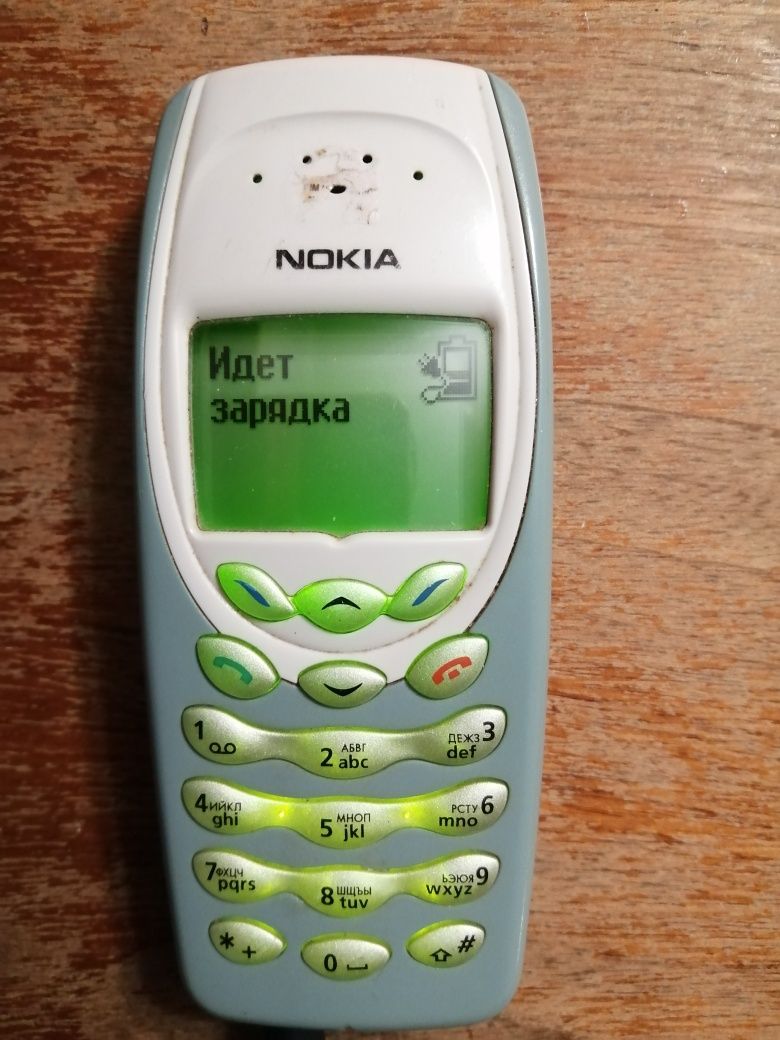Телефон Sony Ericsson W200i, Nokia 3410, Siemens A57