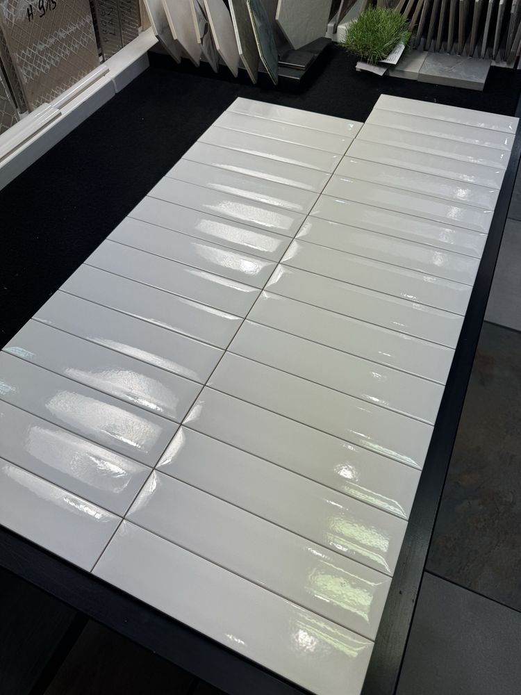 Płytki Monpelli White 29,8 x 6,5 cegiełka strukt połysk płytka ścienna