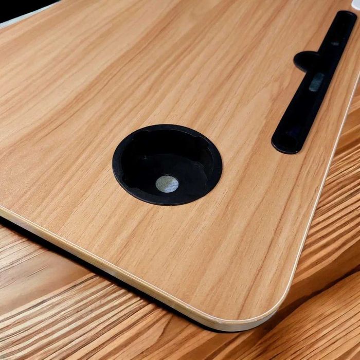 Стол для ноутбука и планшета  складной 60х40х28/ столик в кровать