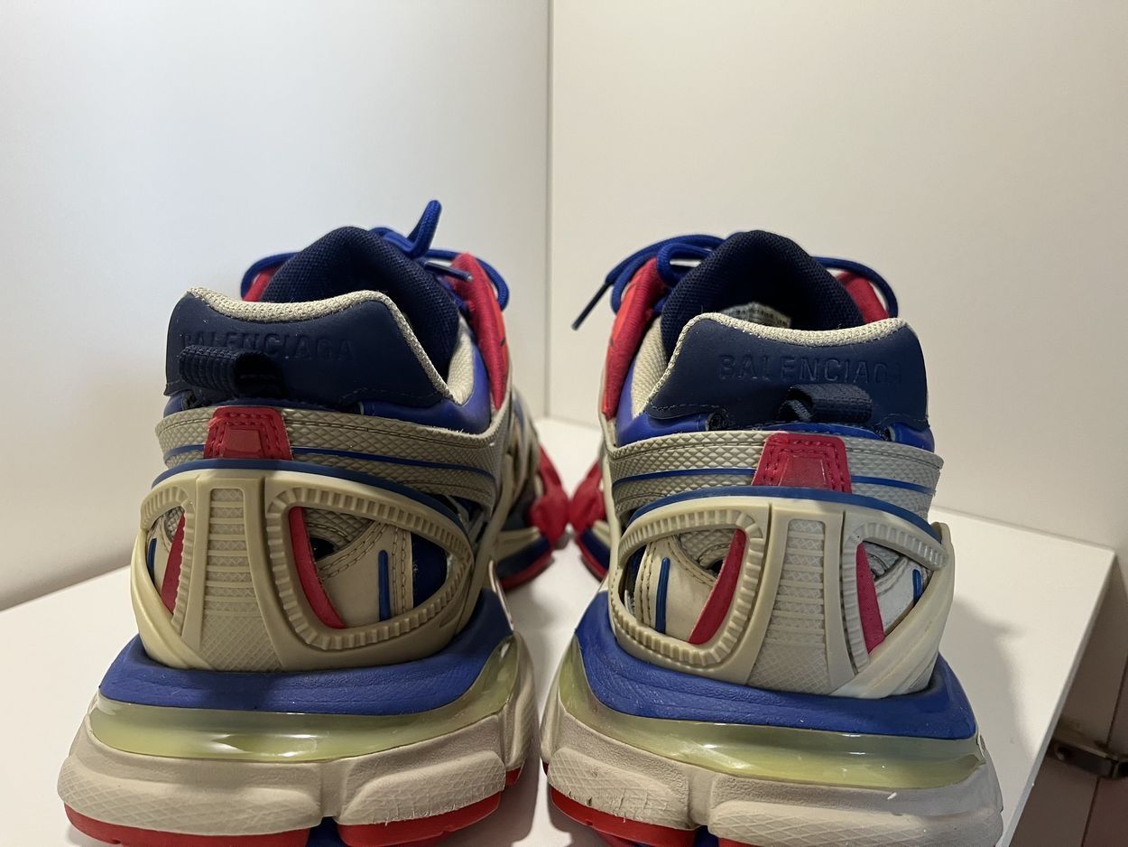 Balenciaga track 2