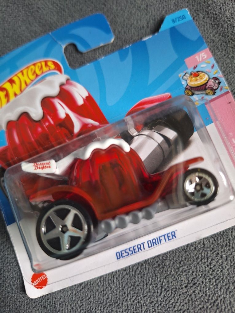Hot Wheels Dessert Drifter Sweet Rides